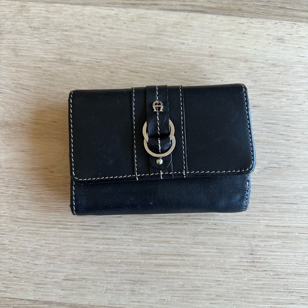 Vintage Etienne Aigner Wallet